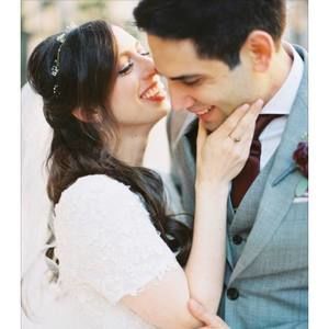 Meet your Posher, Baila